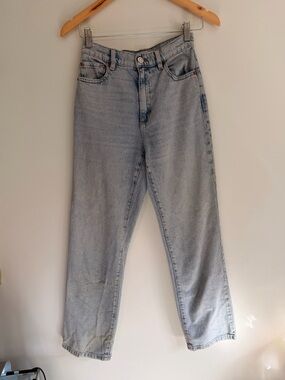 Garage Vintage Straight Light Wash Jeans